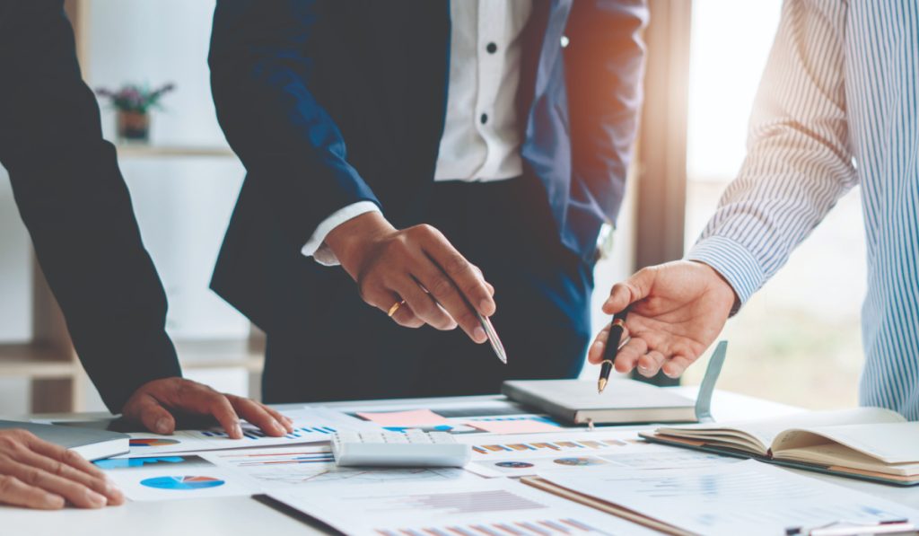 Economie de timp si control al costurilor